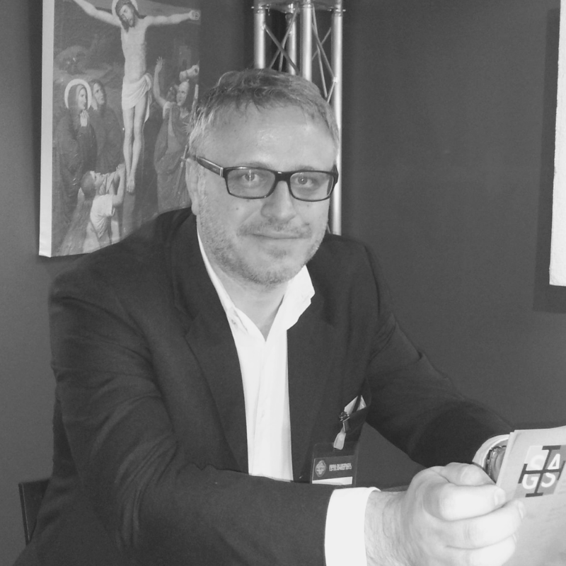 MAURIZIO PIOVESAN